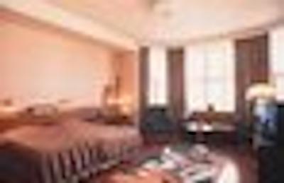 کلاوز ک هتل