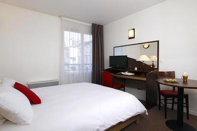 اپارات سیتی پاریس کلیشی مایری