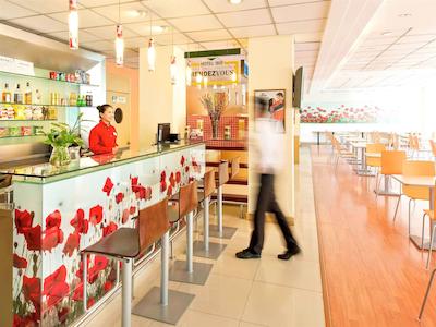 ایبیز ووکسی هی تچ