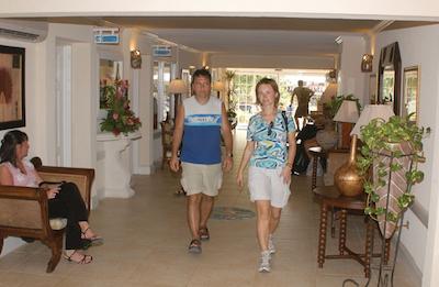 د ساندز باربادز