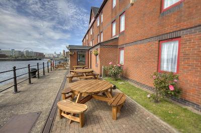 د دلبای لیورپول