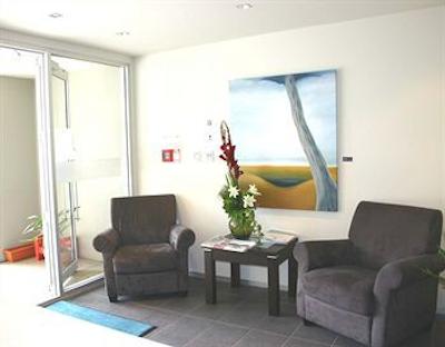 کست پنسُنبای