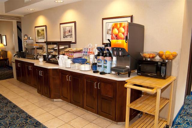 کونتریسید این اند سویتز