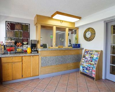 ردو این دونتون فنیکس