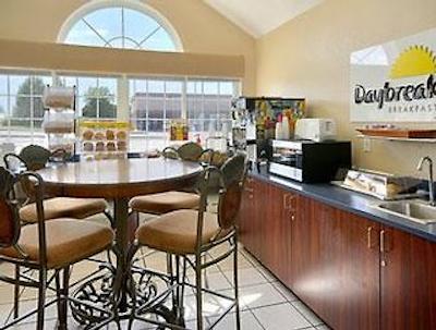 دز این گریلی