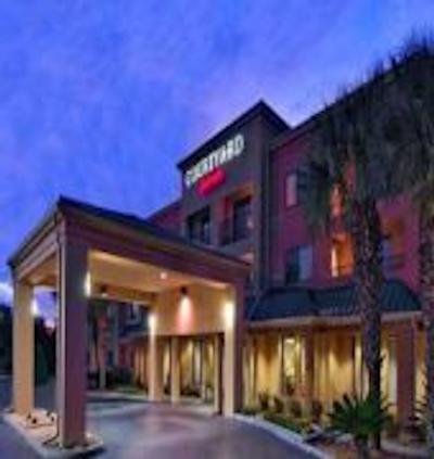 کورتیارد ساراسُتا برادنتون