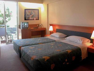 اکوامار اسمارتلین هتل