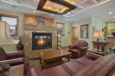 هموود سویتز بای هیلتون جاکسُن