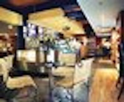 مردکا پالاس هتل اند سویتز