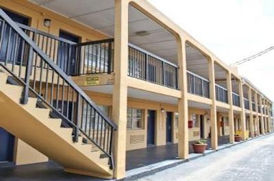 نایتز این اُرلاندو