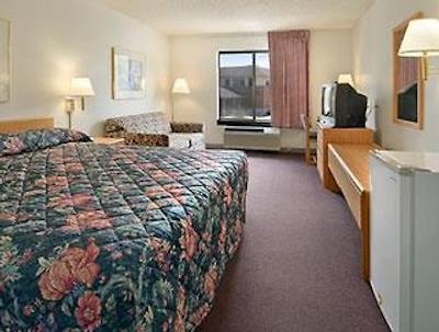 سوپر 8 متل-واوساو