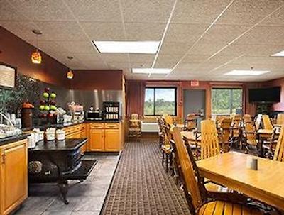 سوپر 8 بای ویندهام اولد