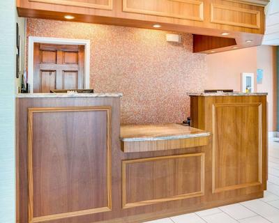 کلارین این اند سویتز