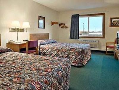 سوپر 8 متل رجرز مینسُتا