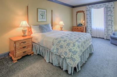 د فوندرز این اند اسپا