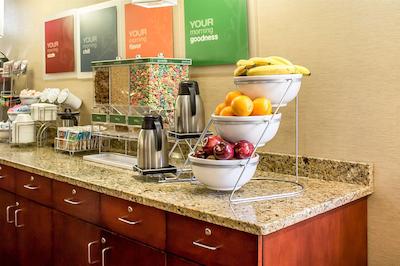 هلید این اکسپرز پیتستون-سرانتون آیرپرت