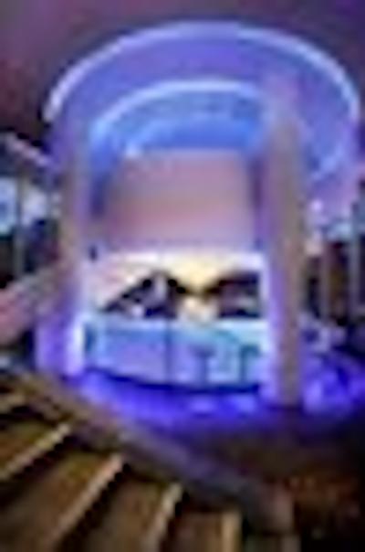 افریکان پرید 15 اُن اُرانج هتل