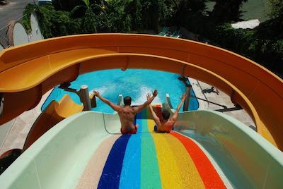 اُکان تور اپارت