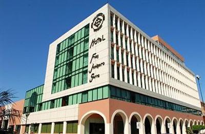 هتل فر جونیپرو سرا