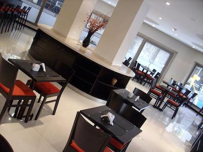 هر لوکسر هتل بونز آیرز