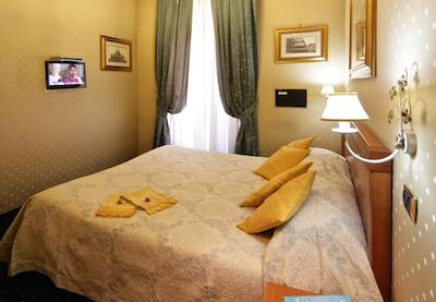 ب اند ب واتیکان هلید