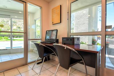 متل 6 سان دیگو-سیرکل-میسشن والی