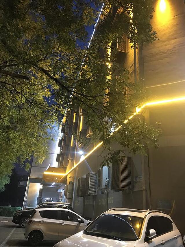 ژانگز هتل