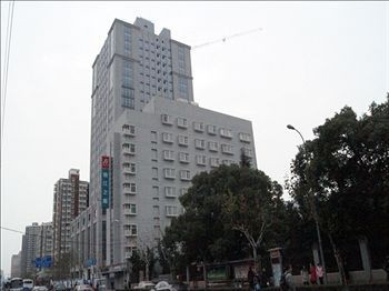 جین جیانگ این مینشنگ رود شانگهای
