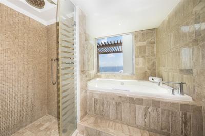 ملدی ماکر کانکون