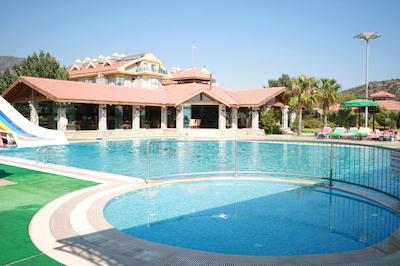 ادابورنو گلمار