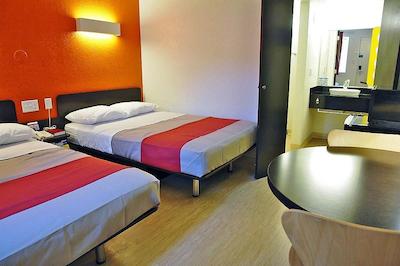 متل 6 جاکسُن