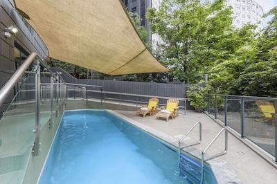 است مارتینز والدرف اپارتمنت