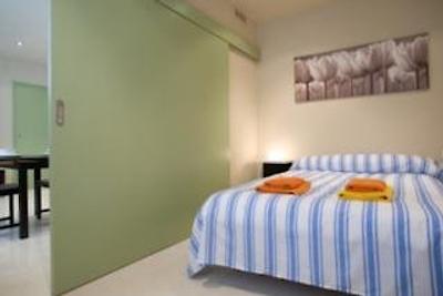 ساننی بیچ اپارتامنتز