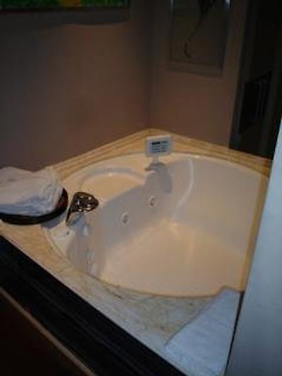 گ هستل-پنسین مادرید هوس