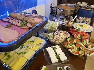 انتیکا رسیدنس