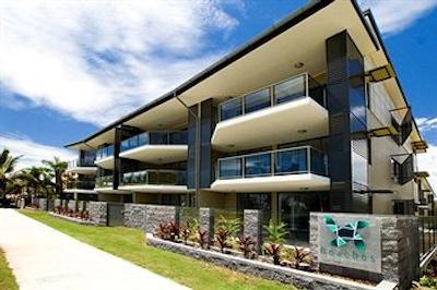 بیچز اُن لامرمور اپارتمنتز