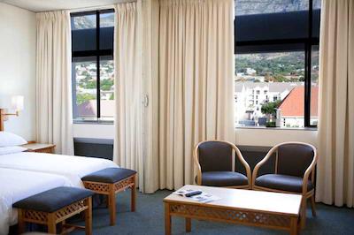 گاردنز سنتر هلید اپارتمنتز