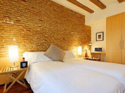 اینسید-بکن اپارتمنتز اسپارتریا