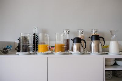 رسیدنشیال سانتا لوزیا