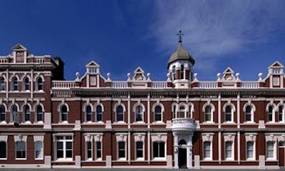 ویکتریا ریلو هتل اند جراردز رستاورانت