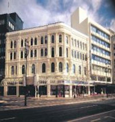 سنیک هتل اسودرن کرز