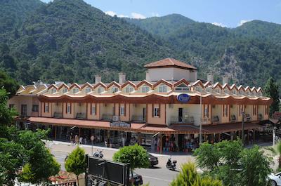 اُزلم اپارت 2