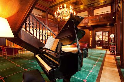 استیجنبرجر هتل دورینجر هف