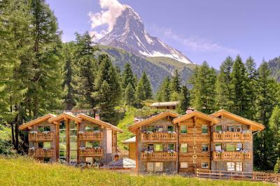 ماتهیل بوتیک هتل