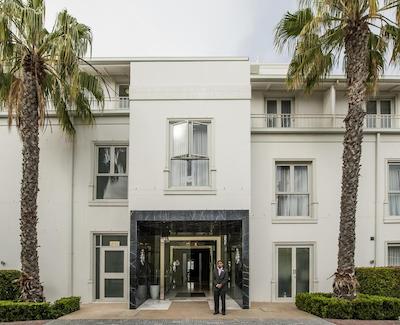 کویین ویکتریا هتل