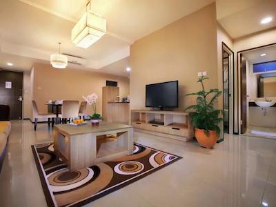 استون بالیکپاپان هتل اند رسیدنس