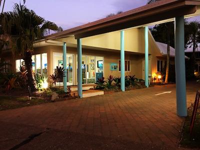 د بیچ متل هروی ب