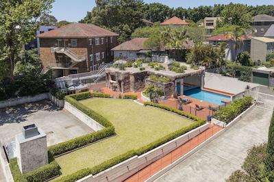 والدرف راندویک سرویسد اپارتمنتز