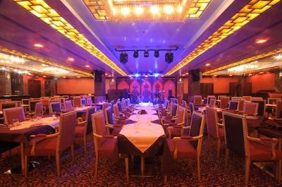 الیت کریستال هتل