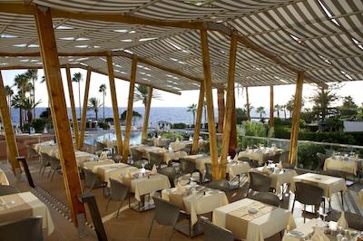 لئوناردو پلازا سیپریا ماریز بیچ هتل اند اسپا